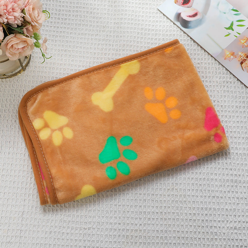 Cross-border pet blanket mat cat and dog flannel blanket autumn and winter warm blanket pet sleeping mat wholesale