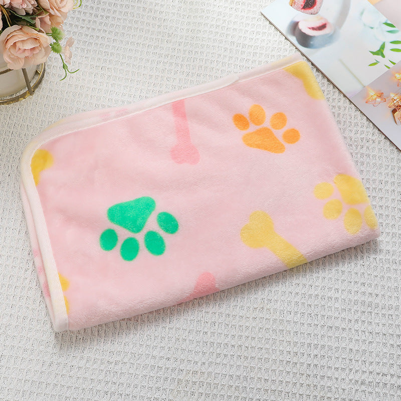 Cross-border pet blanket mat cat and dog flannel blanket autumn and winter warm blanket pet sleeping mat wholesale