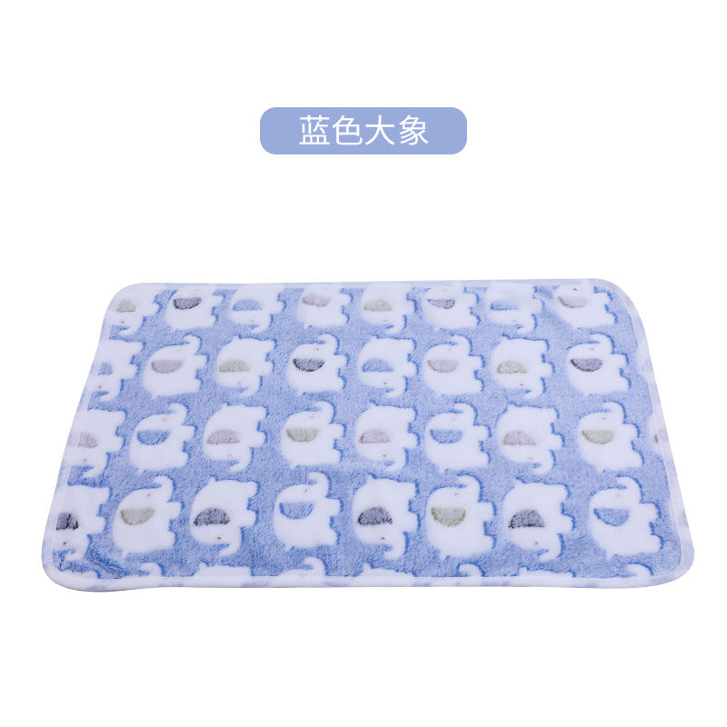 Cross-border pet blanket mat cat and dog flannel blanket autumn and winter warm blanket pet sleeping mat wholesale